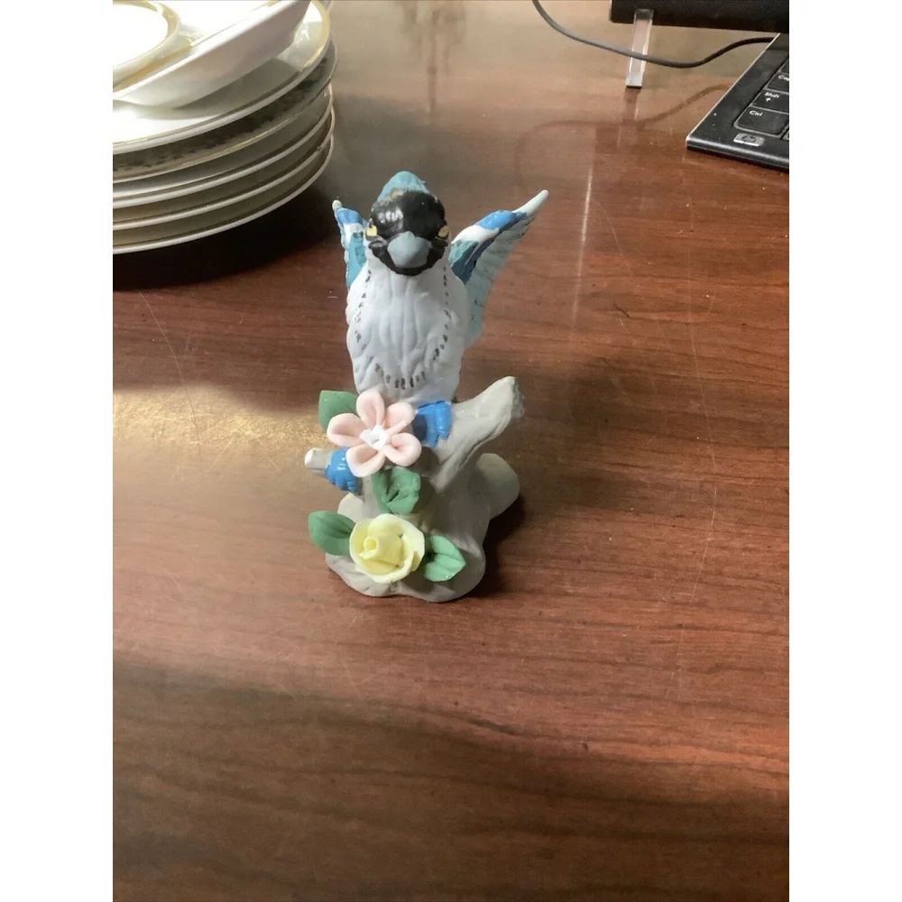 Blue Jay Bird on Tree Trunk Multi Color Flowers Shadow Box Shelf Vintage Decor
